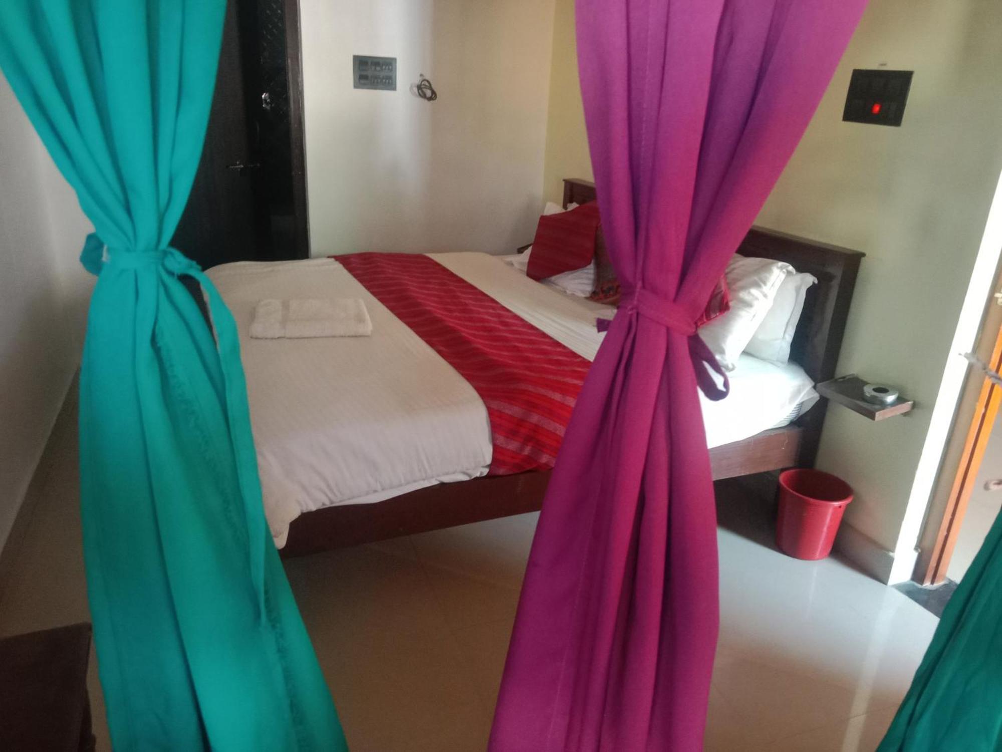 Hotel Neem Haveli Джайсалмер Екстер'єр фото
